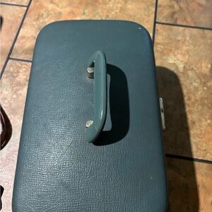 Vintage Teal Hard Shell Case